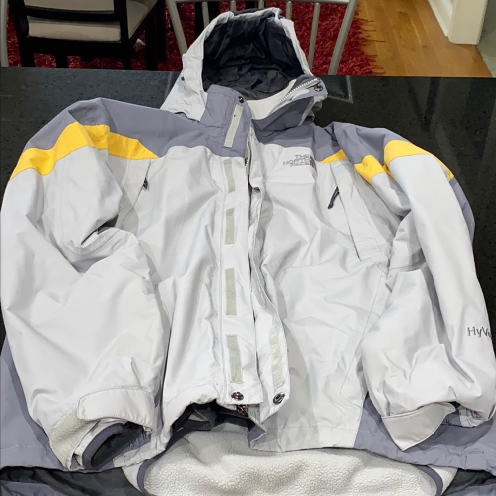 Men’s L North Face full zip jacket